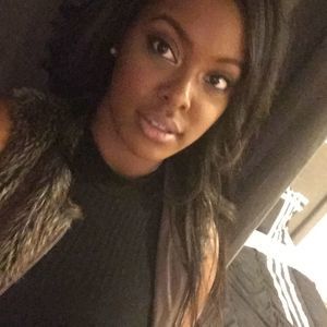 Meet your Posher, Shanae